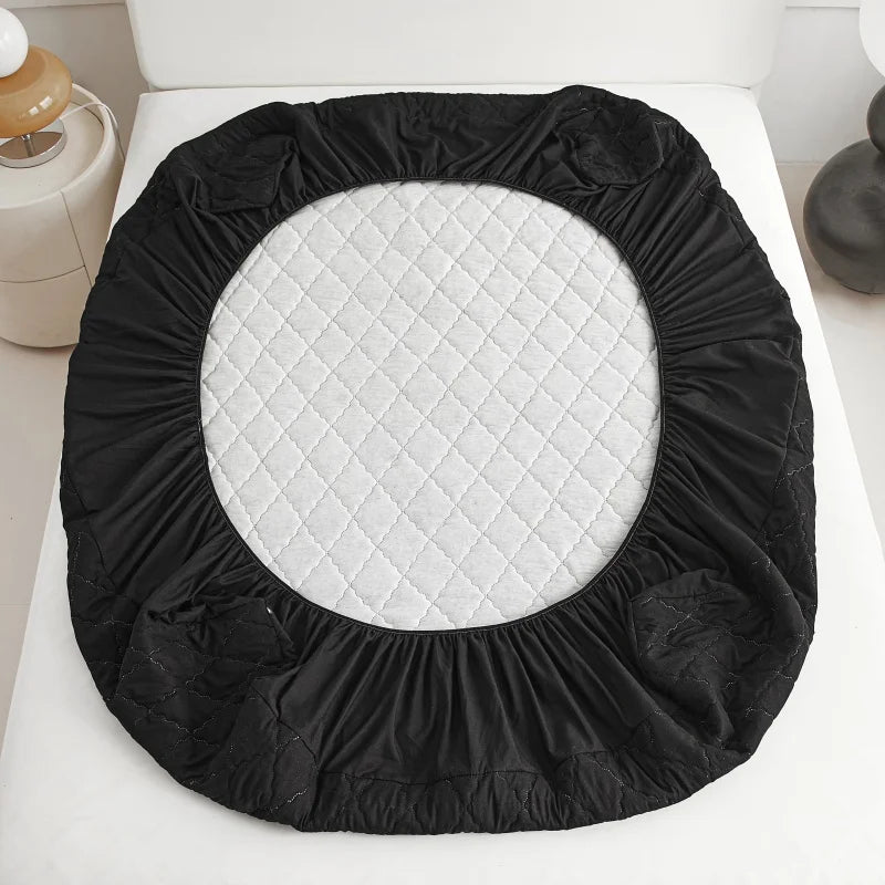 Quilted Thick Waterproof Mattress Cover Mattress Protector Queen King Fitted Sheet Bed Pad Cover Bed Topper ( No Pillow Case)