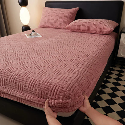 Jacquard Winter Thick Warm Coral Plush Mattress Cover High Elasticity Anti-Slip Breathable Suitable Bedroom Soft Bed Sheet